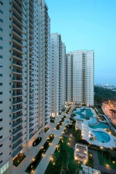 APARTAMENTO À VENDA