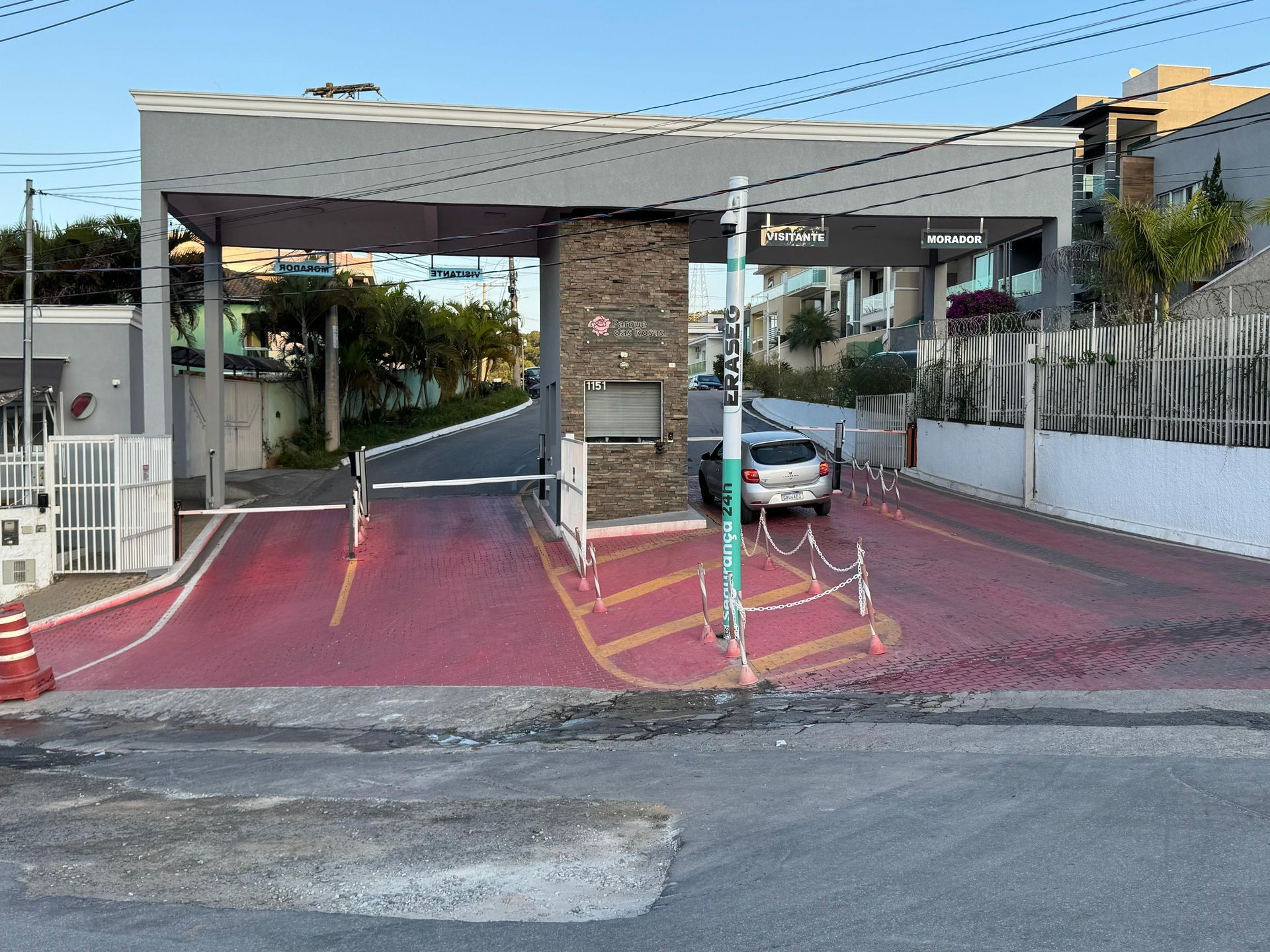IMÓVEIS À VENDA